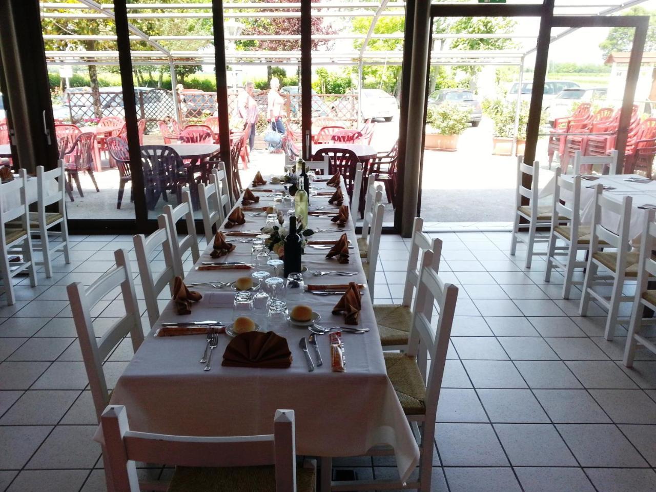 Dogana Vecchia - Hotel & Residence B&B Ristorante & Pizzeria Trivignano Udinese Exterior photo
